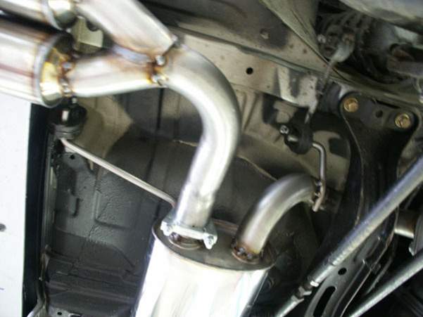 Kia Cerato Schrägheck Endschalldämpfer Ausgang rechts/links - 2x80 Typ 12 rechts/links – Bild 4