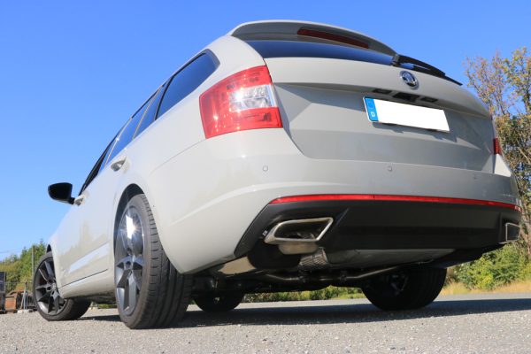 Skoda Octavia 5E RS - TDI - 4x4 mit Diesel-Endrohrblenden Halbanlage rechts/links ab Kat - Austritt der Endrohre in den originalen Diesel-Endrohrblenden – Bild 5
