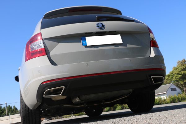 Skoda Octavia 5E RS - TDI - 4x4 mit Diesel-Endrohrblenden Halbanlage rechts/links ab Kat - Austritt der Endrohre in den originalen Diesel-Endrohrblenden – Bild 4