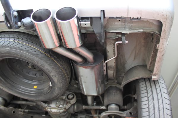 Mercedes Vito/ Viano - W639 - NICHT Kompact/ not kompact Endschalldämpfer - 2x115x85 Typ 32 – Bild 4