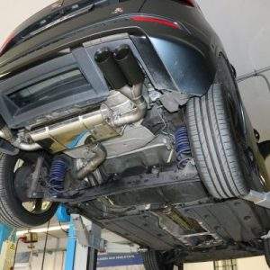 Seat Ateca 4x2 - FP - Black Endschalldämpfer rechts/links und Vorschalldämpfer - 2x90 Typ 25 echts/links schwarz emalliert